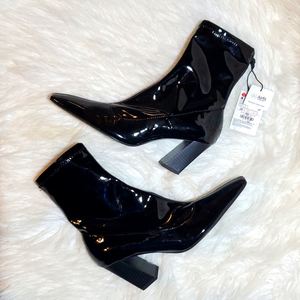 NWT Zara faux patent leather ankle boots